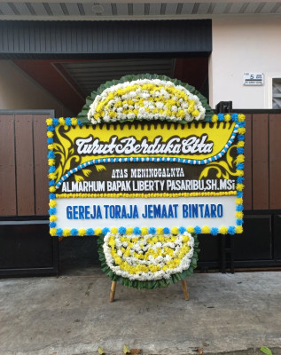 Papan Bunga Duka di Penyinggahan